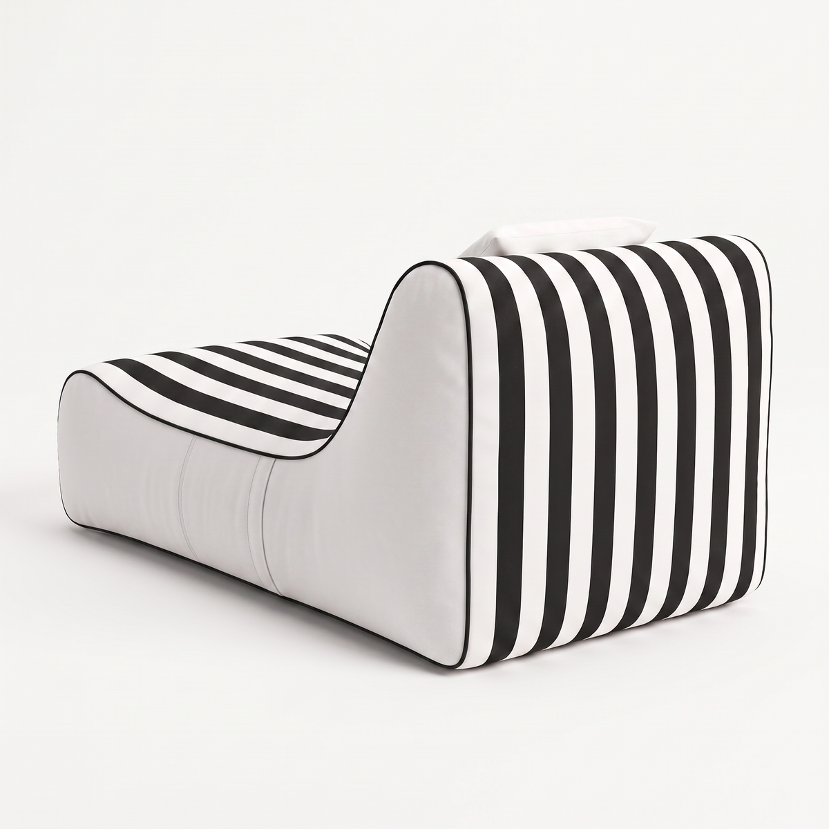 #Color_White & Black
